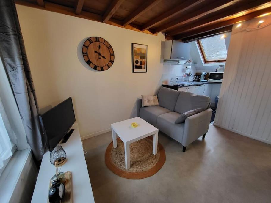 Charmant Appartement Au Coeur Du Quartier St-Pierre أميا المظهر الخارجي الصورة
